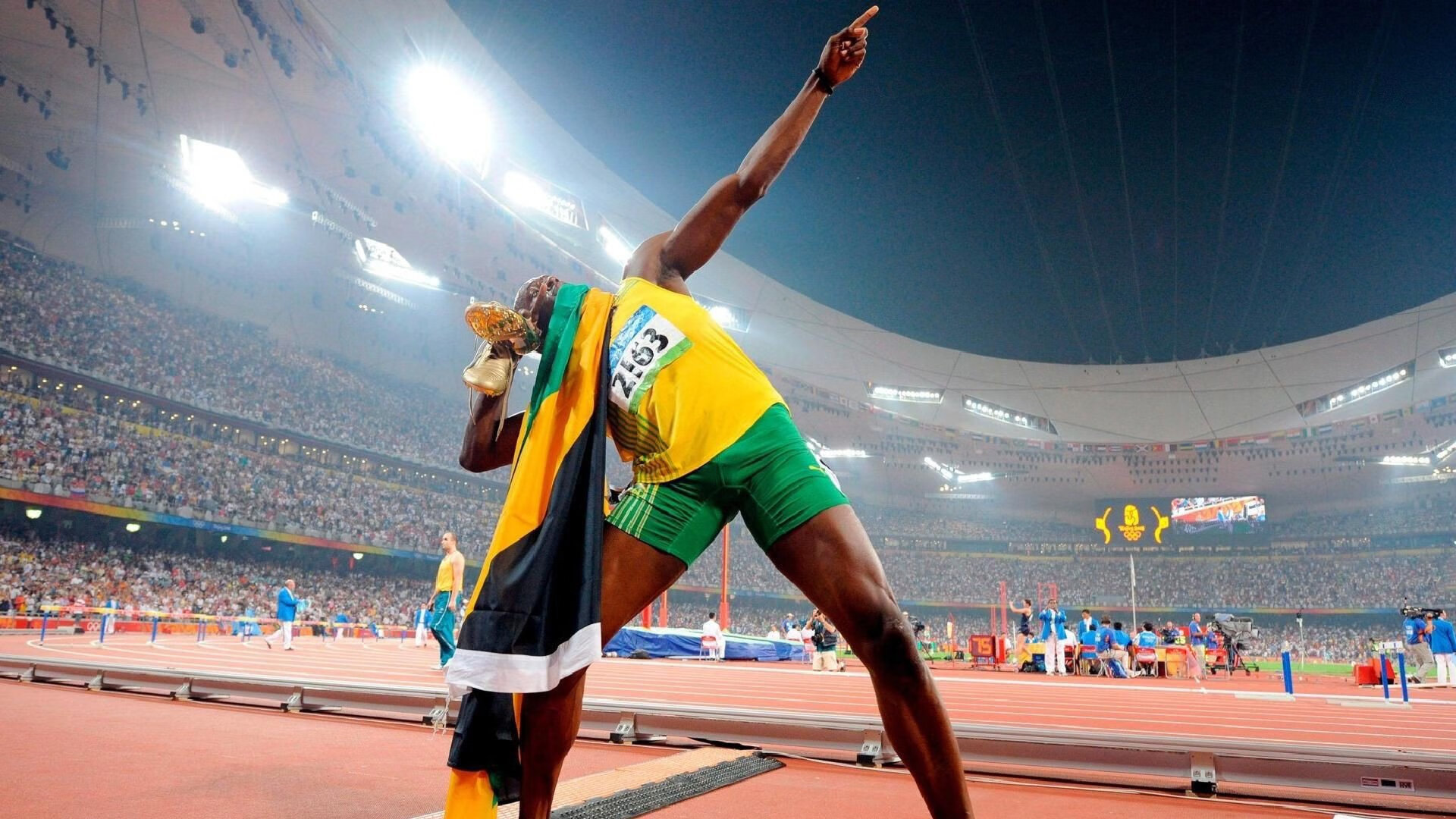 开云体育视频直播-悬崖边与球台前,当逆转与火热的瞬间成为永恒唯一